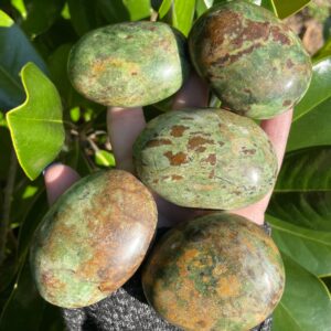 Chrysoprase, Chrysoprase Palm Stone, Qty. 1 Chrysoprase, Chrysoprase Palm Stone, Qty. 1