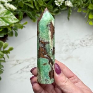 Chrysoprase Point , 90g , - #2 (polished Green Crystal Tower, Healing Stone, Heart Chakra, Love) Chrysoprase Point , 90g , - #2 (polished Green Crystal Tower, Healing Stone, Heart Chakra, Love)