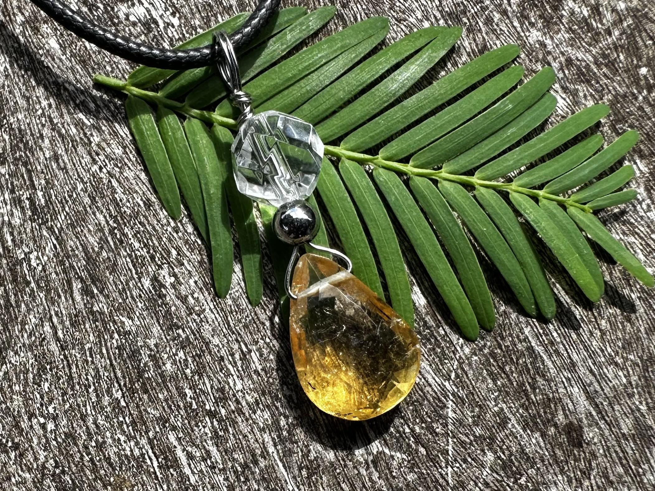 Joyfull Citrine And Clear Quartz Healing Stone Protection Necklace!