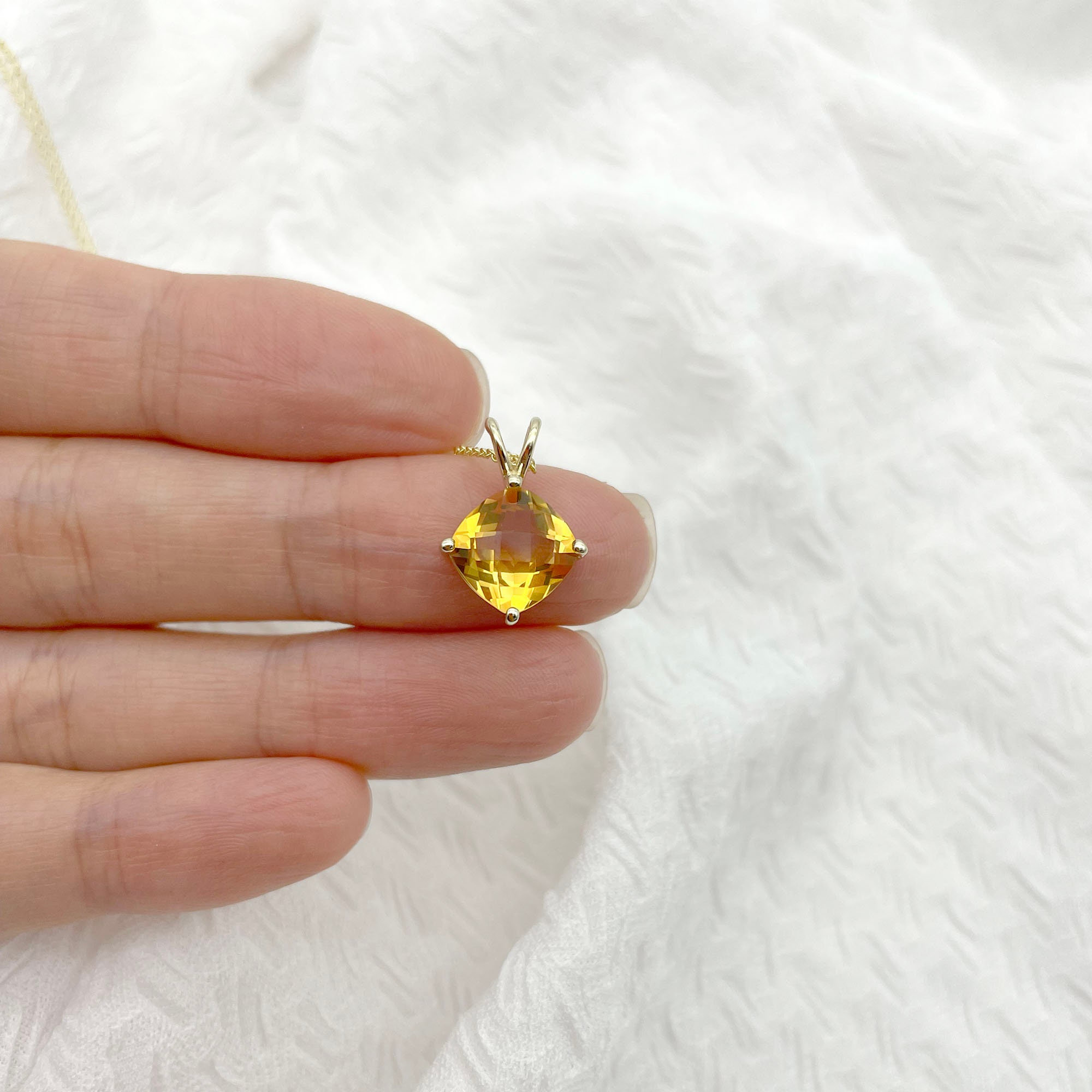 14k Yellow Gold Square Citrine Solitaire Pendant Necklace