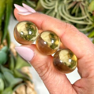 Citrine Mini Sphere | S, M, L | - No. 540 (polished Yellow Crystal Ball, Solar Plexus Chakra, Abundance)
