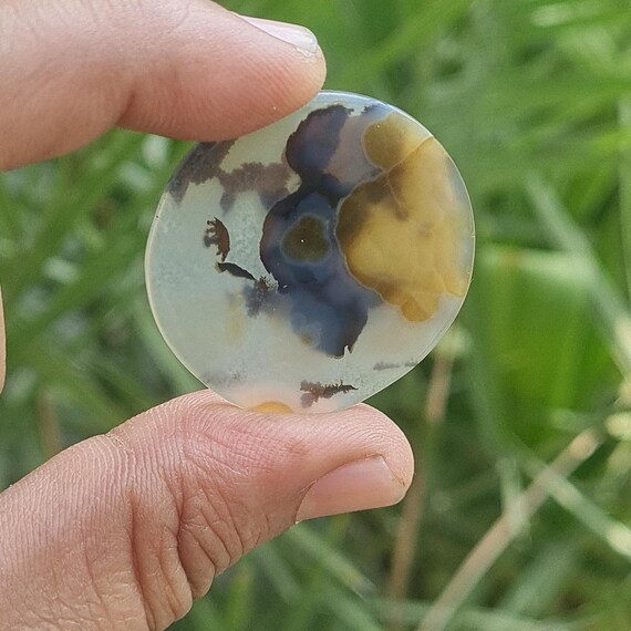 Scenic Dendritic Agate Cabochon: Round Flat Back, 34mm
