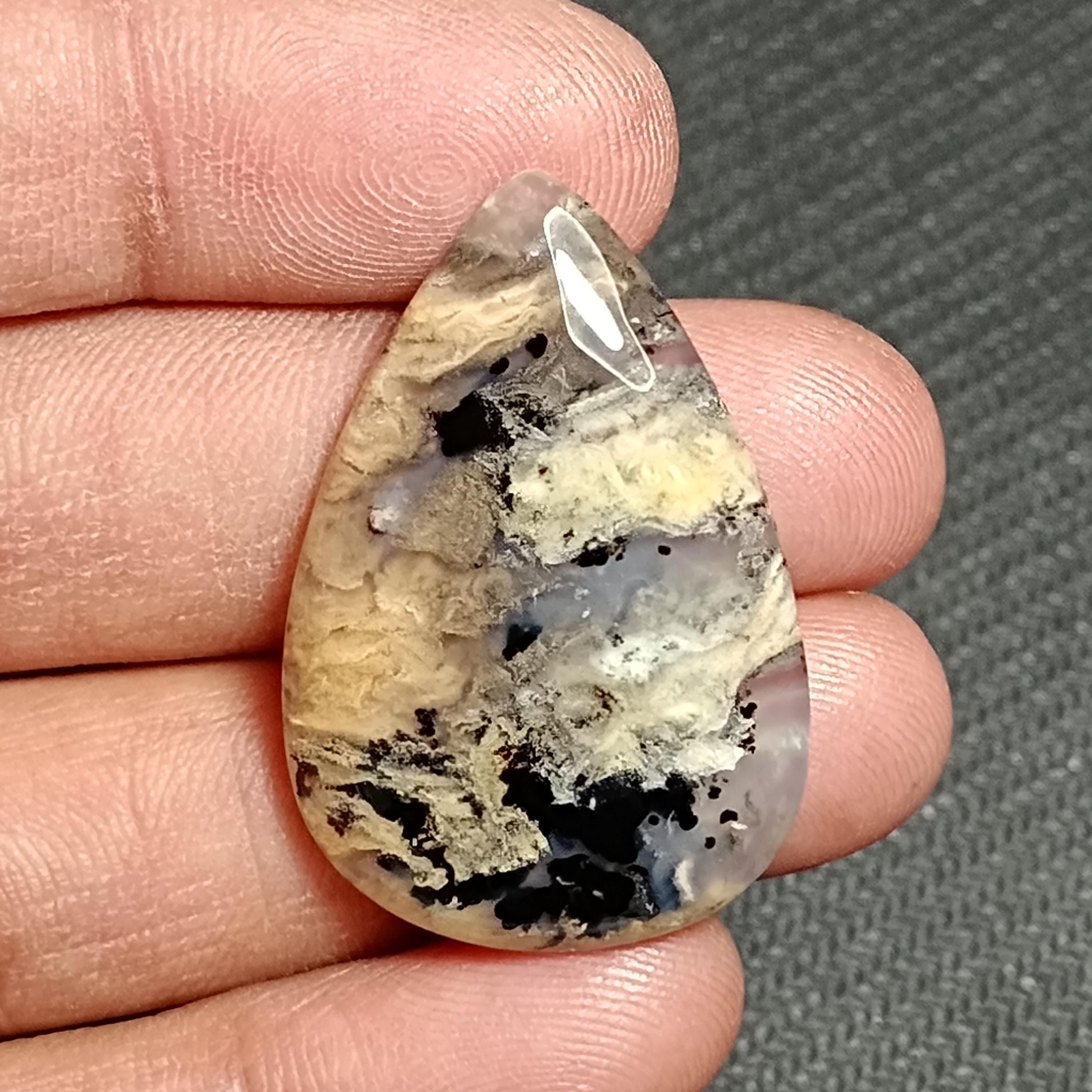 Tiger Dendritic Agate Cabochon: Semi Precious Loose Gemstone (35 X 23 Mm, 30cts.)