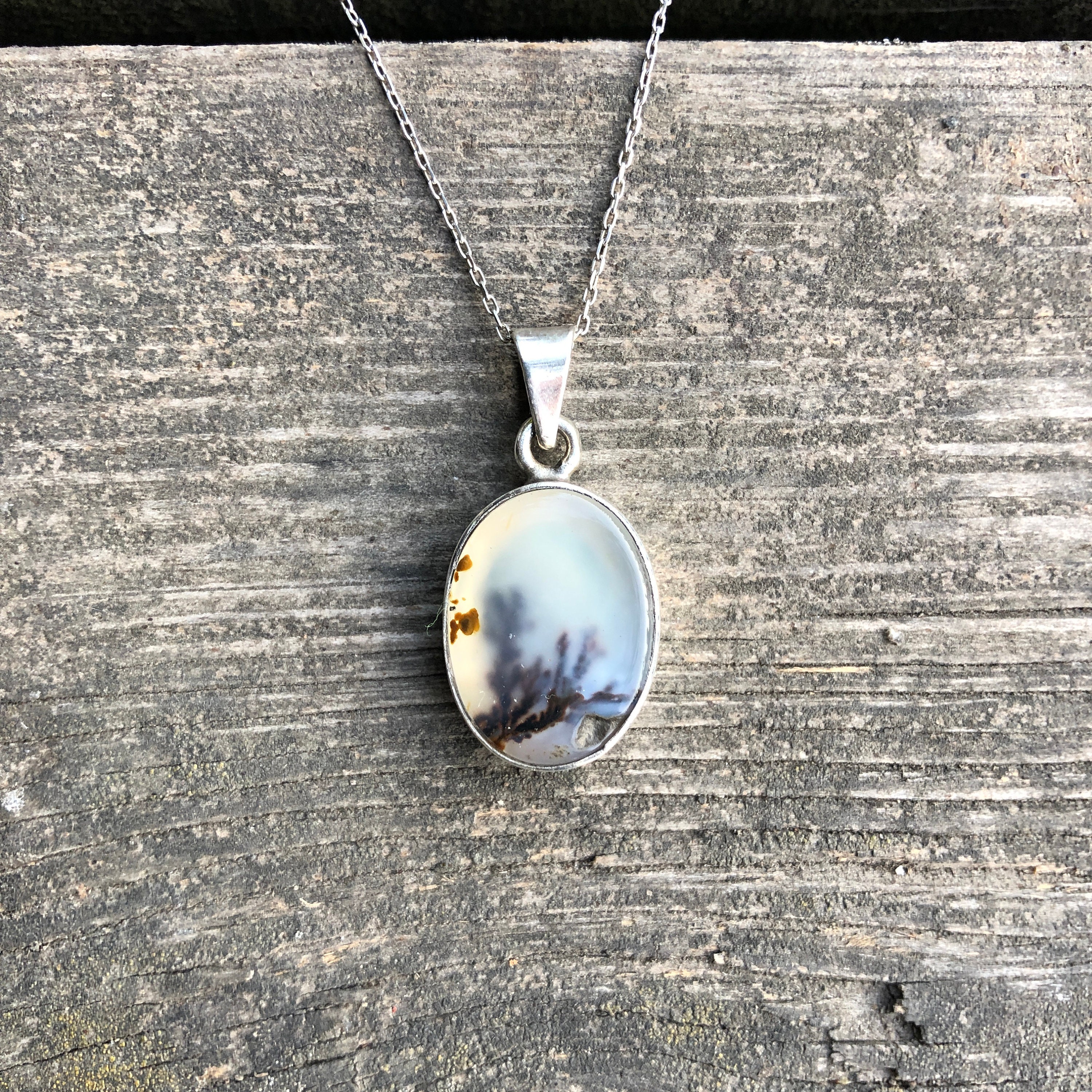 Natural Dendritic Agate Necklace, White Agate Pendant, Simple Design, Genderless Jewelry, Agate Men Necklace, Completely Handmade And Silver