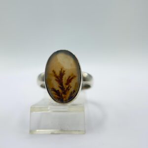 Elegant Dendritic Agate Oval Ring – Natural Scenic Pattern Statement Jewelry - Size 7 Elegant Dendritic Agate Oval Ring – Natural Scenic Pattern Statement Jewelry - Size 7