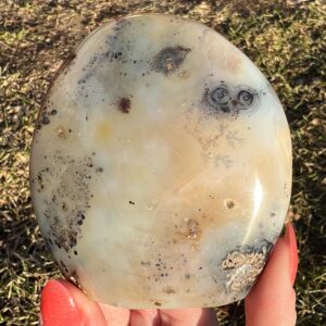 Dendritic Agate Freeform #1 Polished Crystal Decor (3.1 X 2.9 X 1.1 Inches)