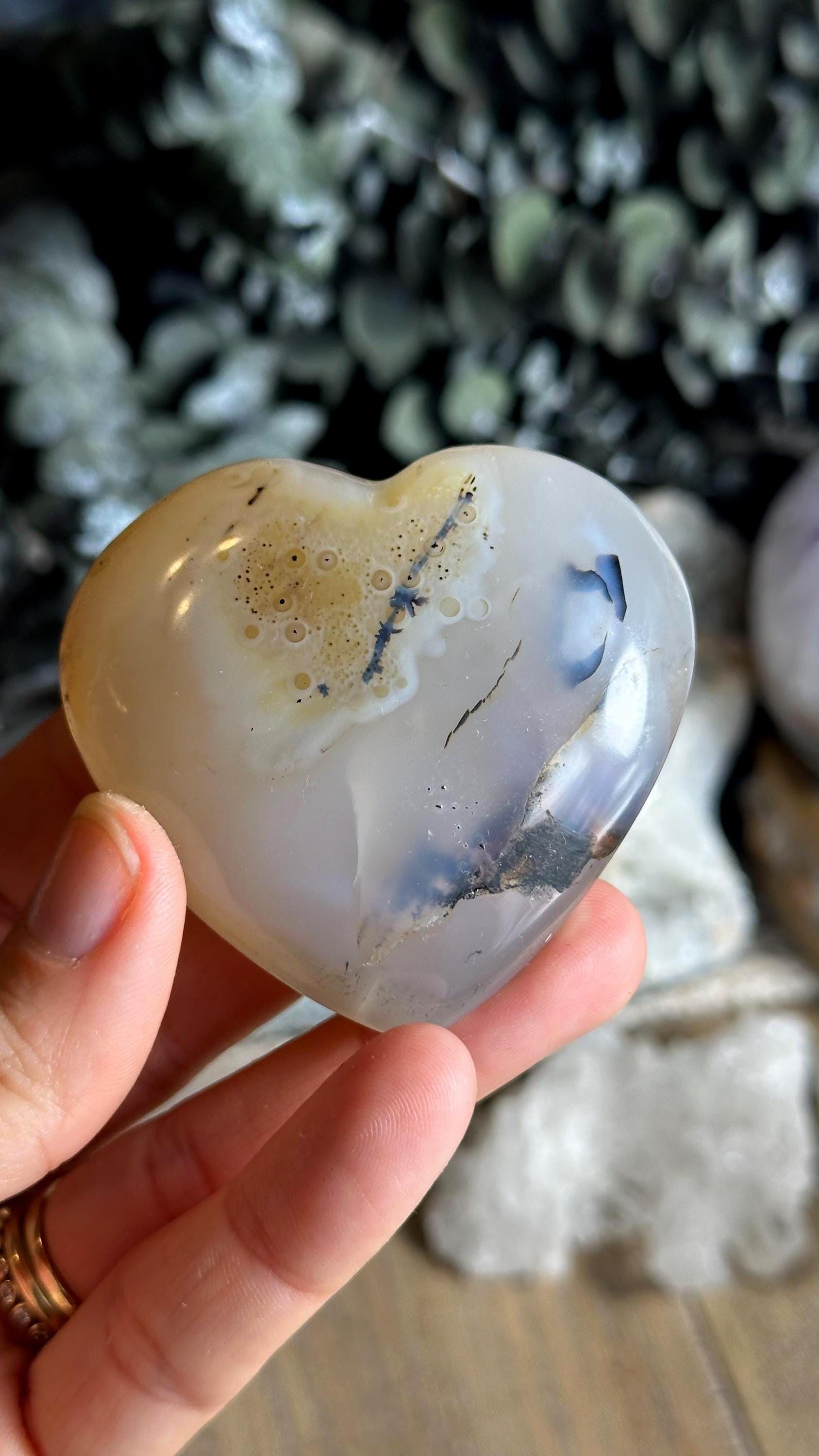 Dendritic Agate Heart