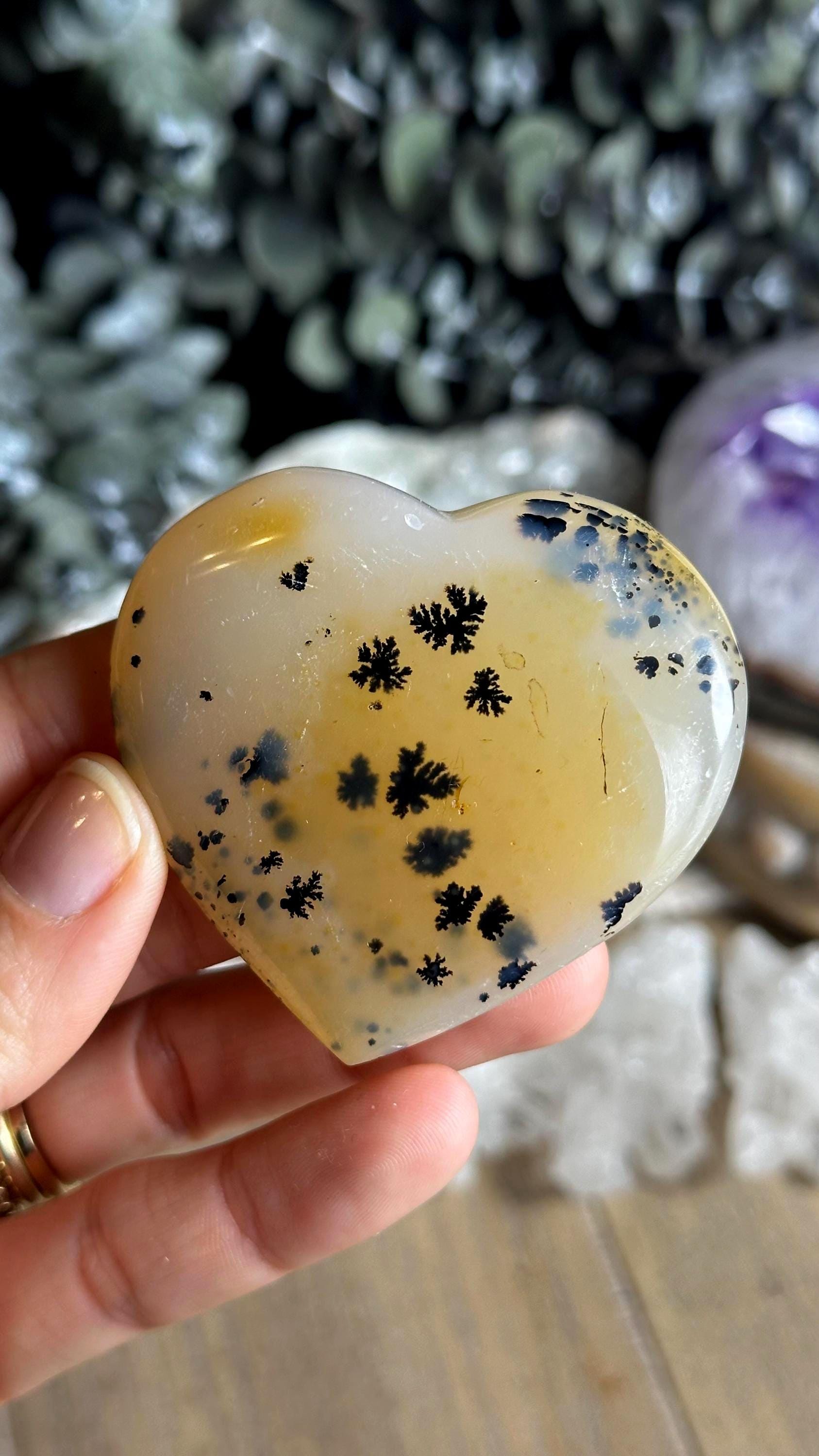 Dendritic Agate Heart