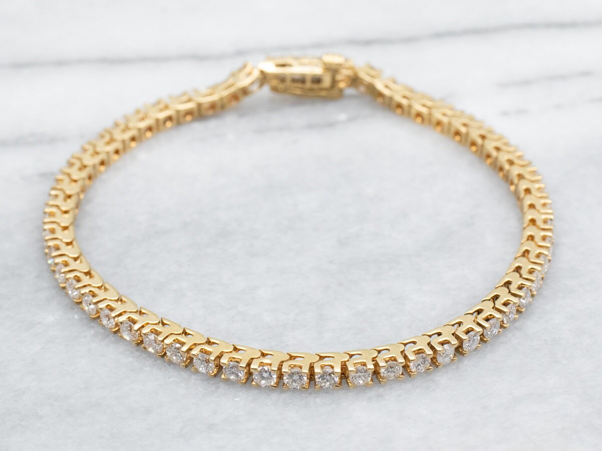 18k Yellow Gold Diamond Tennis Bracelet, 3.58 Carats 18k Yellow Gold Diamond Tennis Bracelet, 3.58 Carats