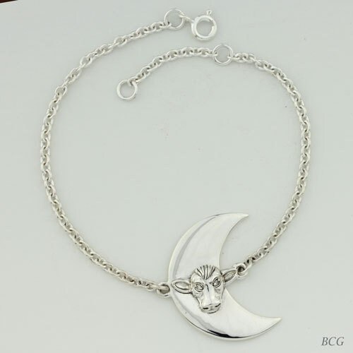 Cow Diamond Bracelet Diamond Moonbeam The Dairy Cow Diamond Bracelet Bovine Cow Diamond Bracelet Diamond Moonbeam The Dairy Cow Diamond Bracelet Bovine