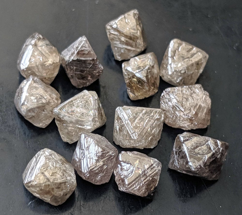 4-4.5mm Light Brown Raw Diamond Crystal, Natural Brown Rough Diamond Crystal, 1 Pc Loose Brown Diamond Crystal, Diamond Octahedron - Ppd578 4-4.5mm Light Brown Raw Diamond Crystal, Natural Brown Rough Diamond Crystal, 1 Pc Loose Brown Diamond Crystal, Diamond Octahedron - Ppd578