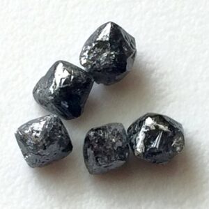 5-6mm Black Raw Diamond Crystal, Natural Rough Diamond, Uncut Diamond, Loose Diamond Crystal, Diamond Octahedron For Jewelry (1pc To 2pcs) 5-6mm Black Raw Diamond Crystal, Natural Rough Diamond, Uncut Diamond, Loose Diamond Crystal, Diamond Octahedron For Jewelry (1pc To 2pcs)