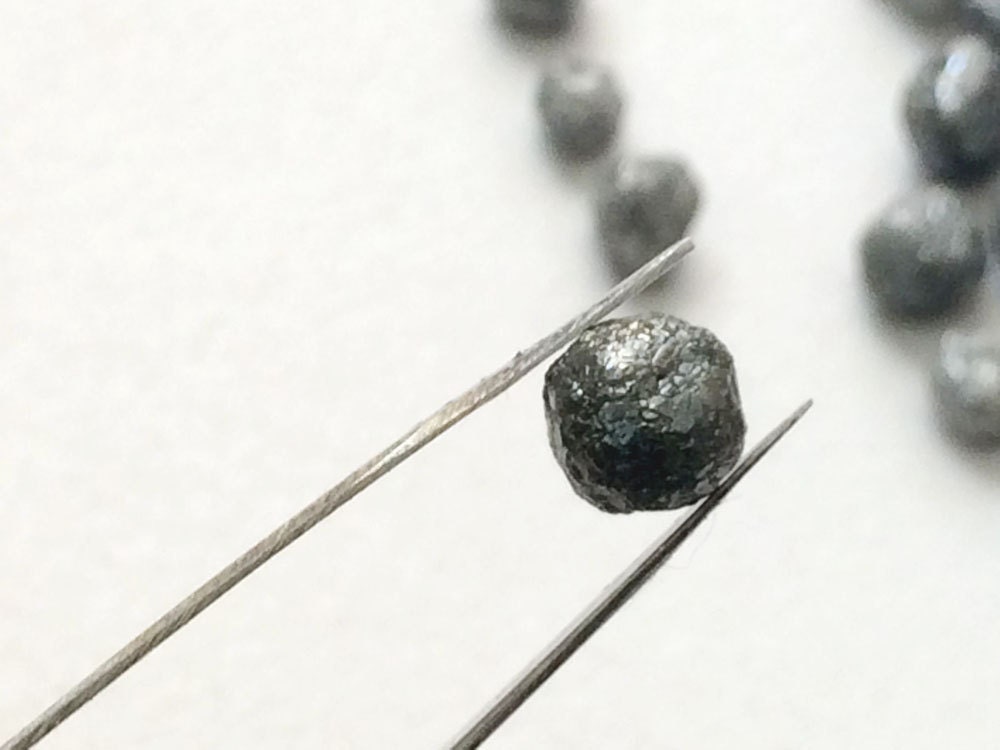 5-7mm Natural Black Diamonds, Black Rough Diamond, Natural Black Raw Diamond, Uncut Diamond, Conflict Free (1pc To 10pc Options) - Ds89