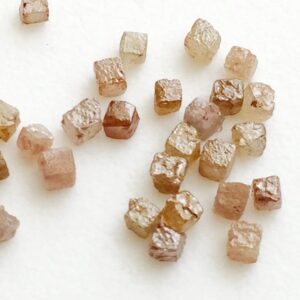 Pink Diamond Box, 2.5-3mm Peach Pink Rough Natural Diamond Cube, Raw Diamond, Loose Diamond, Uncut Diamond For Jewelry (1ct To 2ct)-ds195 Pink Diamond Box, 2.5-3mm Peach Pink Rough Natural Diamond Cube, Raw Diamond, Loose Diamond, Uncut Diamond For Jewelry (1ct To 2ct)-ds195