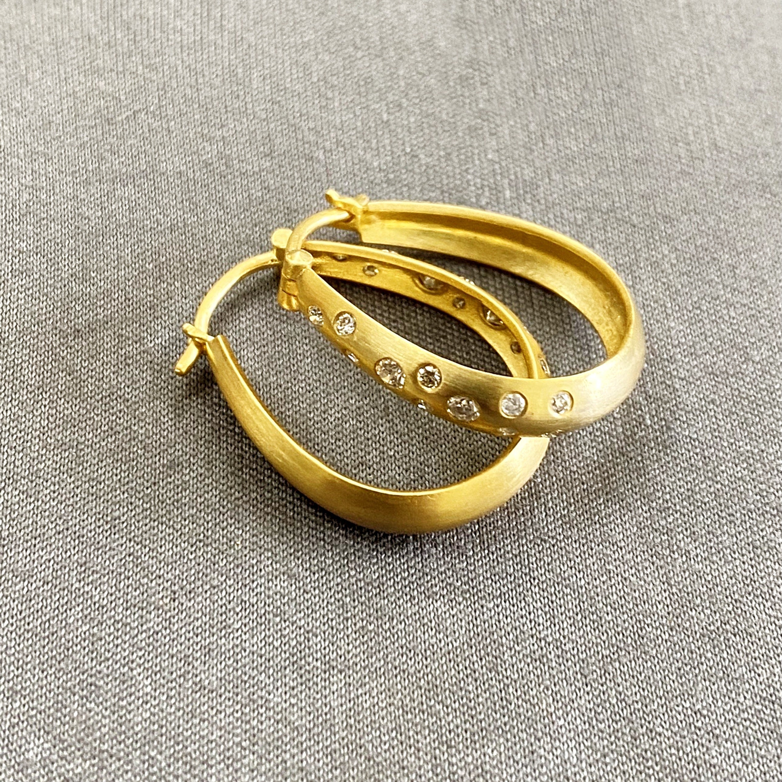 18k Gold Diamond Hoop Earrings • Solid 18 Carat Gold • Natural Diamonds • 21x4.40mm • Free Express Shipping