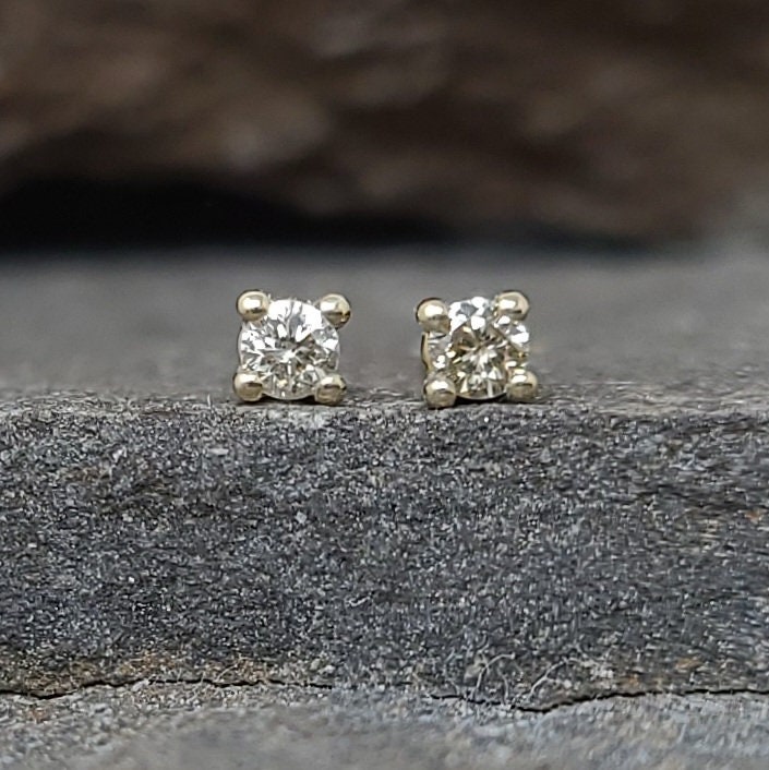 Champagne Diamond Stud Earrings, Conflict Free Diamond Earrings, Genuine Diamond Studs April Birthstone Jewelry Genuine Diamond Stud Earring Champagne Diamond Stud Earrings, Conflict Free Diamond Earrings, Genuine Diamond Studs April Birthstone Jewelry Genuine Diamond Stud Earring