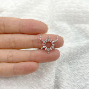 14k White Gold Diamond Sunflower Pendant Necklace - 0.53 Ct