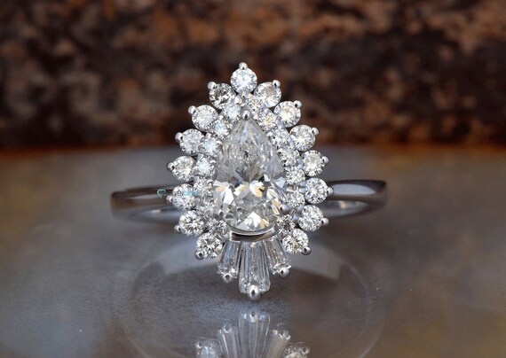 1 1/2 Carat Diamond Engagement Ring Vintage-14k Gold-promise Ring-pear Cut Ring-baguette Diamond Ring-art Deco Ring-princess Ring Vintage 1 1/2 Carat Diamond Engagement Ring Vintage-14k Gold-promise Ring-pear Cut Ring-baguette Diamond Ring-art Deco Ring-princess Ring Vintage