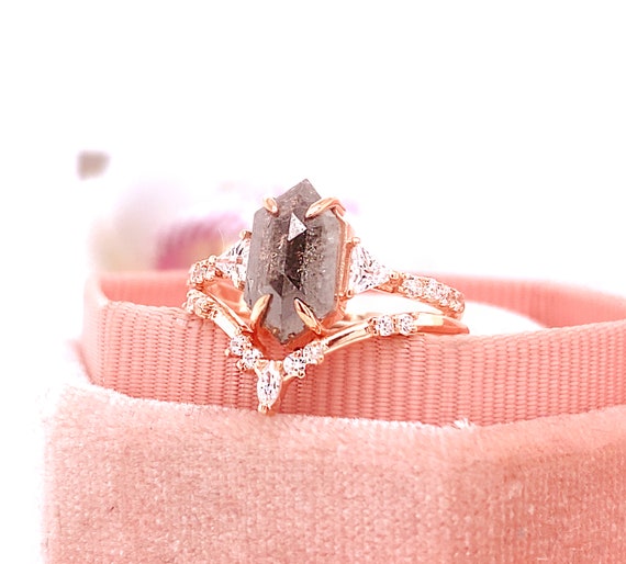 Hexagon Salt & Pepper Diamond Ring Set – 14k Gold Bridal Wedding Hexagon Salt & Pepper Diamond Ring Set – 14k Gold Bridal Wedding