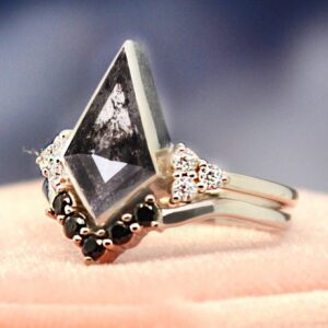 Kite Salt & Pepper Diamond Engagement Ring – Art Deco Wedding Ring Kite Salt & Pepper Diamond Engagement Ring – Art Deco Wedding Ring