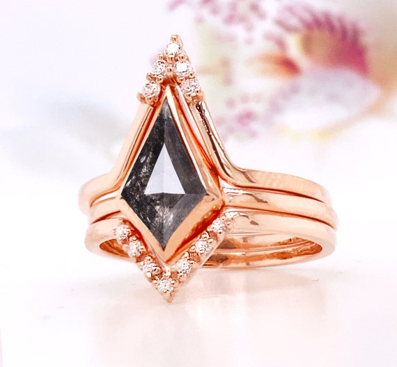 Kite Shaped Salt And Pepper Diamond Wedding Set - Set Of 3 Rings Kite Shaped Salt And Pepper Diamond Wedding Set - Set Of 3 Rings
