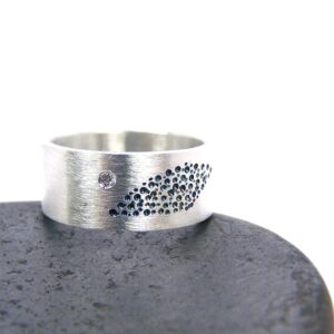Modern Wide Men's Wedding Band Silver Small Diamond Oxidized Pattern Symbolic Meaningful Simple Ring For Him Groom Ceremony - Brilliant Wing