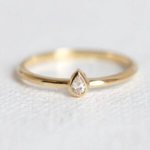 Pear Diamond Ring • 01ct Solitaire • Delicate Engagement Ring • 14k 18k Solid Gold • Minimalist Diamond Ring Pear Diamond Ring • 01ct Solitaire • Delicate Engagement Ring • 14k 18k Solid Gold • Minimalist Diamond Ring