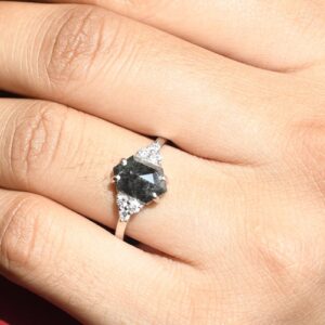 Round Salt And Pepper Diamond Ring. Rustic Minimalist Textured Black Silver Rose Cut Galaxy Diamond Promise Engagement Ring