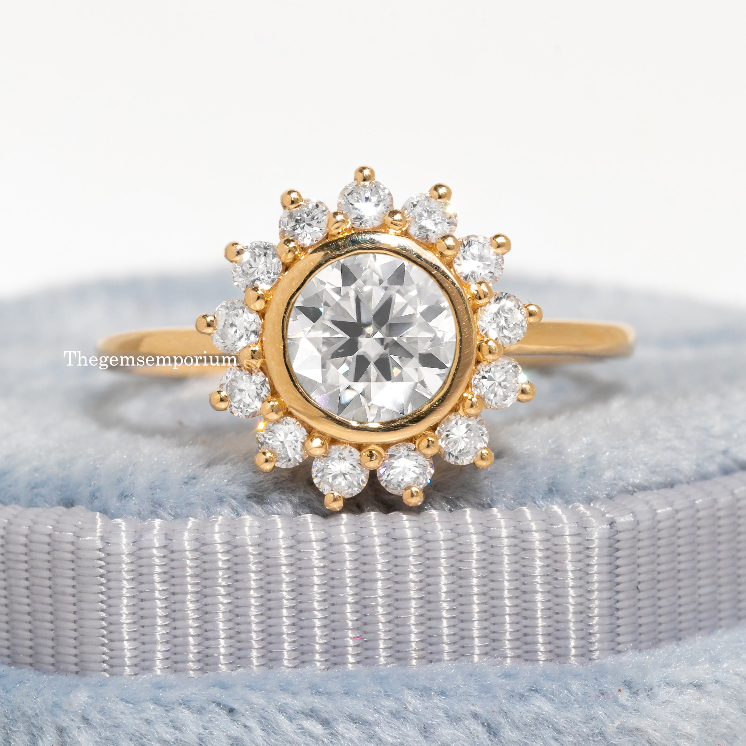 1.35ct Lab Created Diamond Ring,18k Solid Gold Round Cut Halo Engagement Ring,beautiful Wedding Anniversary Ring,bridal Promise Ring For Her