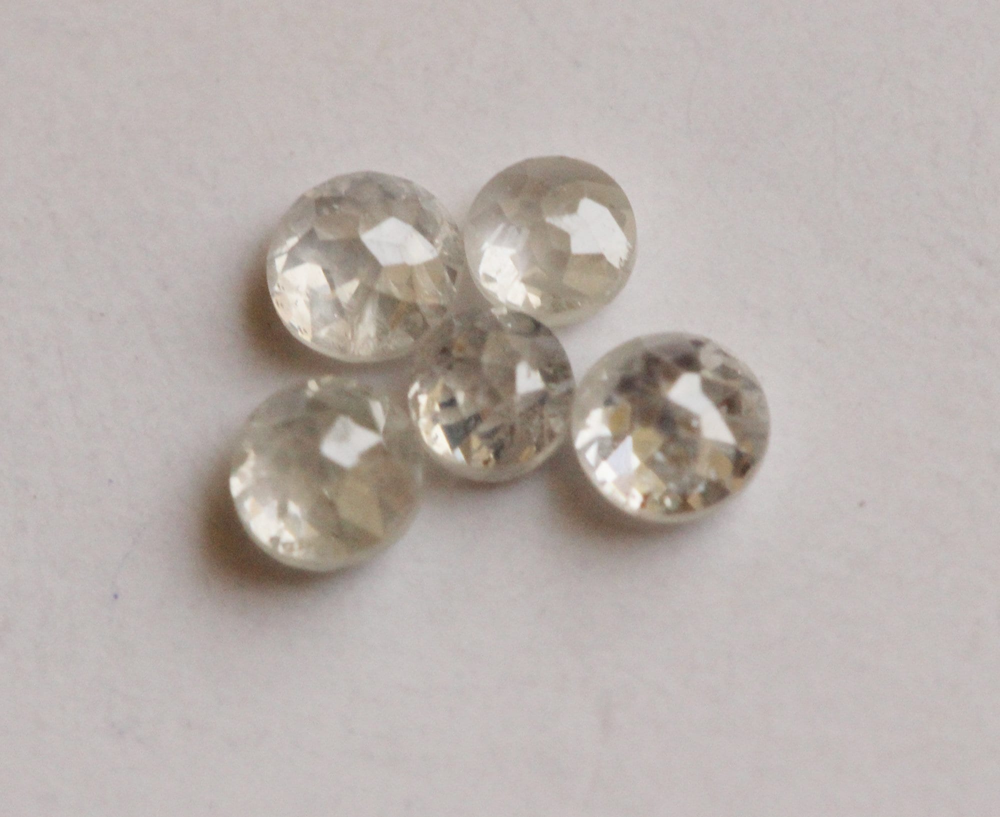 Natural Clear White Rose Cut Diamond Cabochons, 2-2.3mm Rare Round Flat Back Rose-cut Diamond For Engagement Ring/jewelry (5pcs) - Pdd314 Natural Clear White Rose Cut Diamond Cabochons, 2-2.3mm Rare Round Flat Back Rose-cut Diamond For Engagement Ring/jewelry (5pcs) - Pdd314