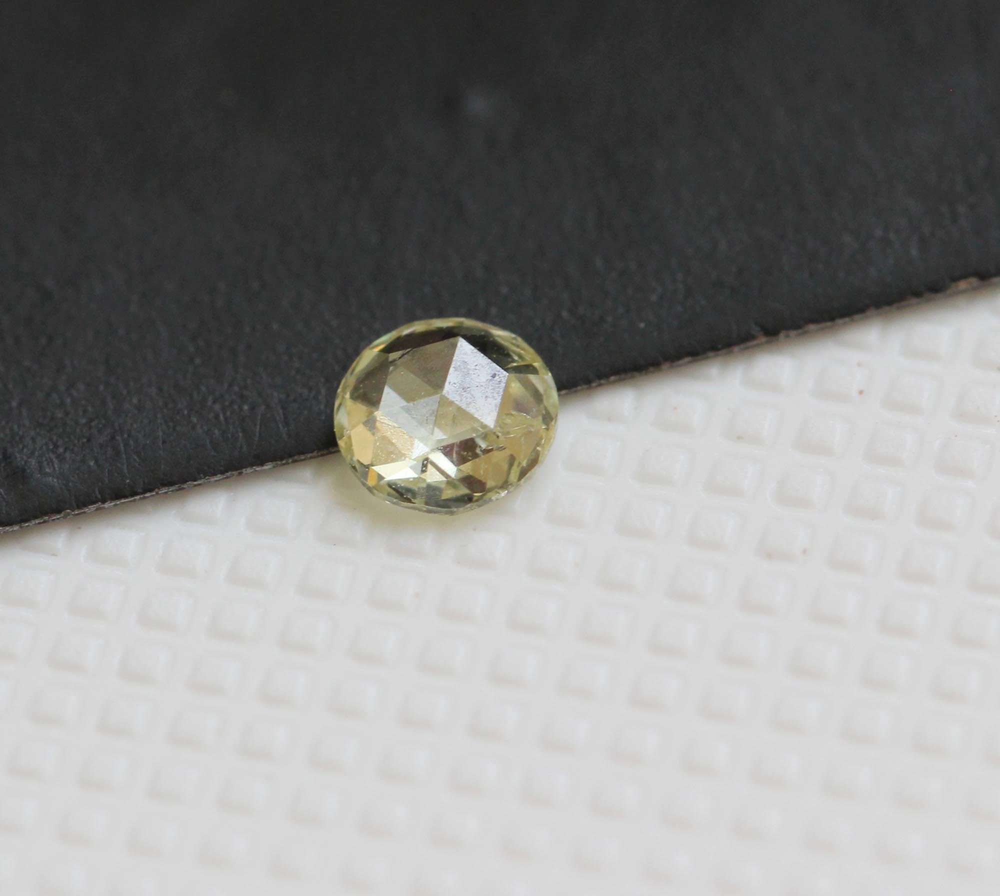 Rose Cut Diamond, Natural Light Yellow Round Rose Cut Diamond For Ring, Single Diamond Loose 3.4mm, Rose Cut Diamond Cabochon - Pdd855 Rose Cut Diamond, Natural Light Yellow Round Rose Cut Diamond For Ring, Single Diamond Loose 3.4mm, Rose Cut Diamond Cabochon - Pdd855