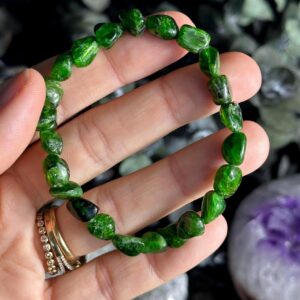 Chrome Diopside Tumbled Stone Beaded Bracelet