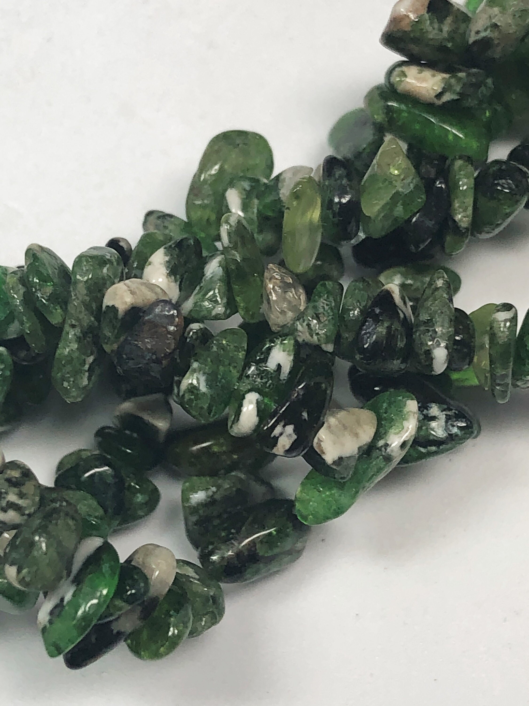 Diopside Gemstone Chips. Full 36" Strand Of Small Diopside Beads, Approx. 4-6mm In Diameter. Dark Green And White Diopside.