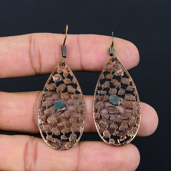 Handmade Copper Electroformed Chrome Diopside Earrings Handmade Copper Electroformed Chrome Diopside Earrings