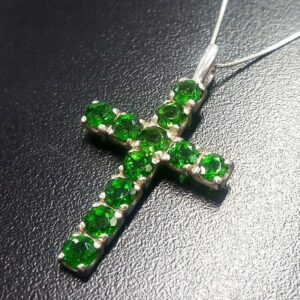 Cross Pendant, Chrome Diopside Pendant, Chrome Diopside, Symbolic Pendant, Bright Green Pendant, Christian Pendant, Green Vintage Pendant