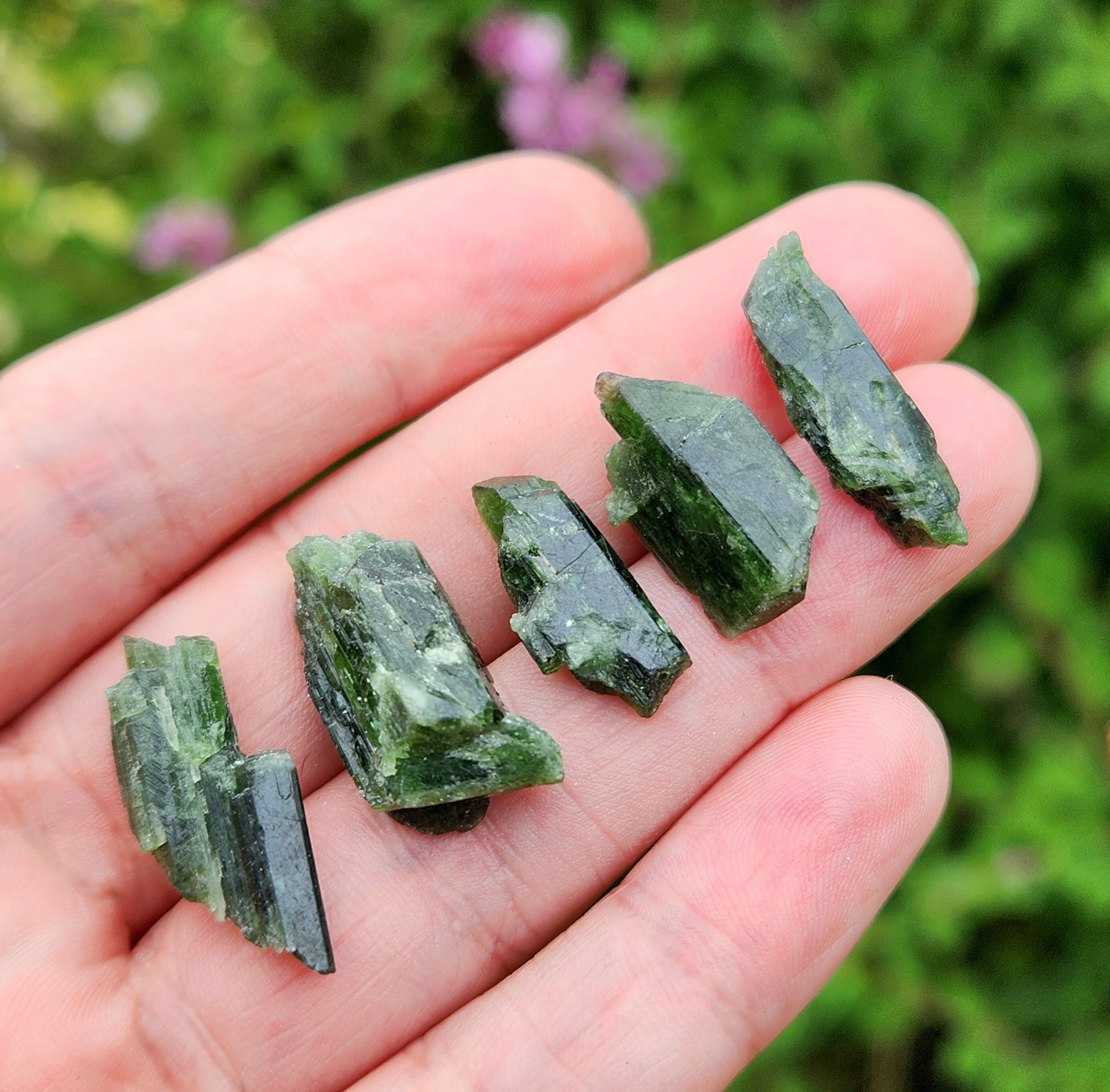 Chrome Diopside Crystal Specimen - Raw Gem Diopside - Green Diopside - Diopside Crystal - Diopside Stone - Raw Diopside Crystal