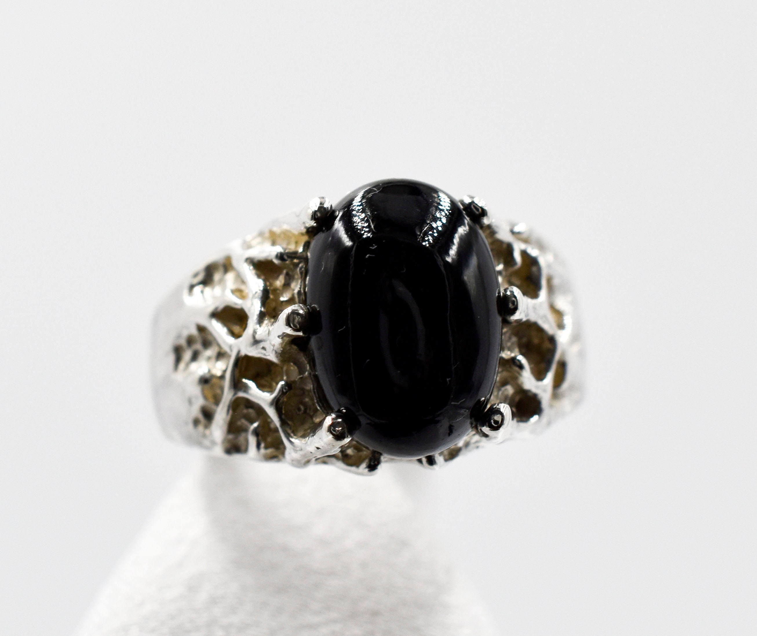 Black Star Diopside Ring, Big And Bold, Genuine Gemstone 14x10mm Oval, 7 Plus Carats, Set In 925 Sterling Silver Mounting
