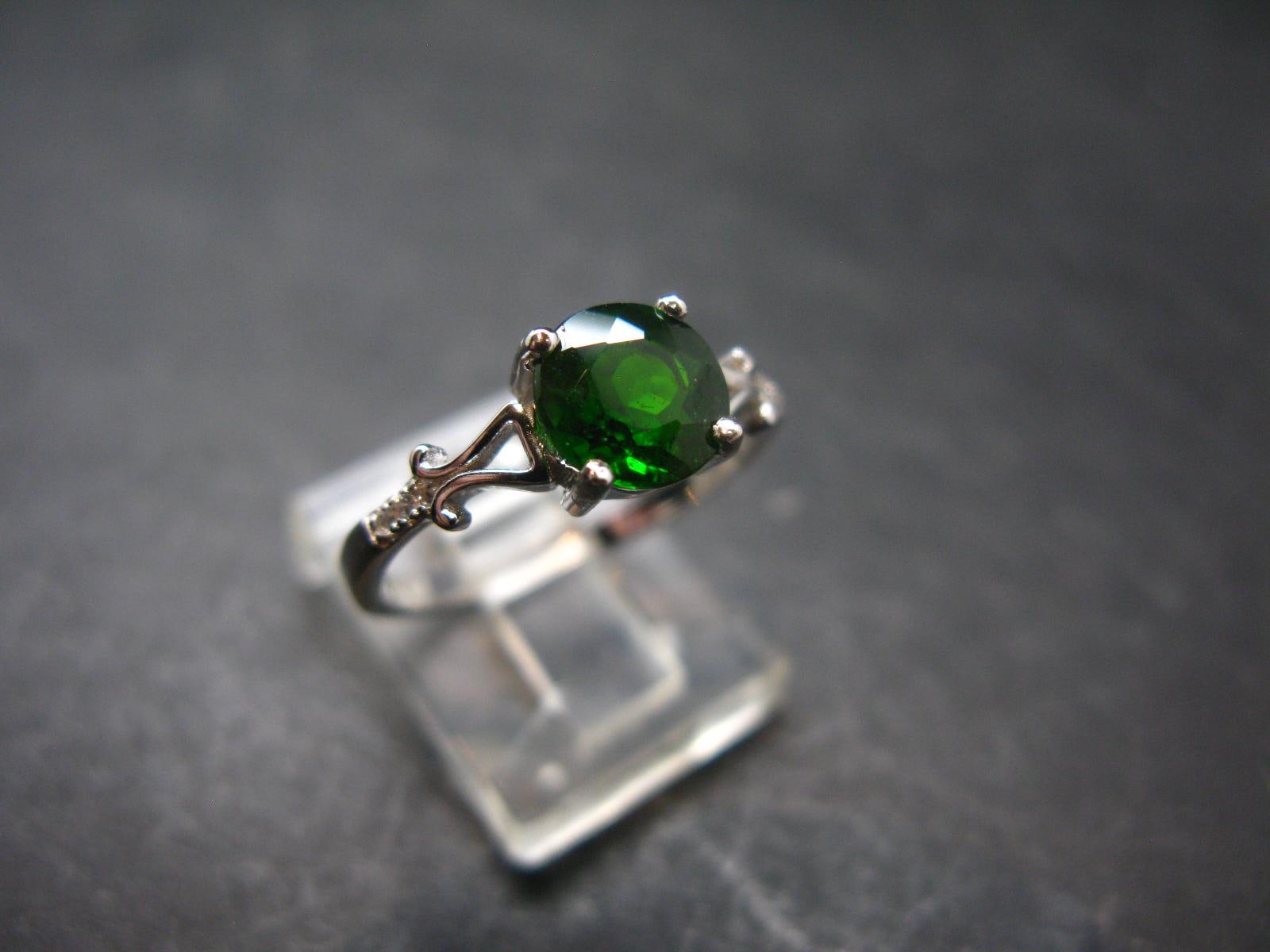 Modern Style Design!! Natural Faceted Intense Forest Green Chrome Diopside 925 Sterling Silver Ring - 1.90 Grams - Size 7.25