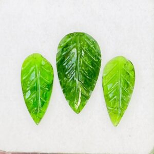 Carved Green Chrome Diopside Gemstone Leaf - 8.15 Carat