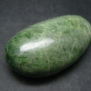 Chrome Diopside Tumbled Stone From Russia - 83.9 Grams - 2.4" Chrome Diopside Tumbled Stone From Russia - 83.9 Grams - 2.4"