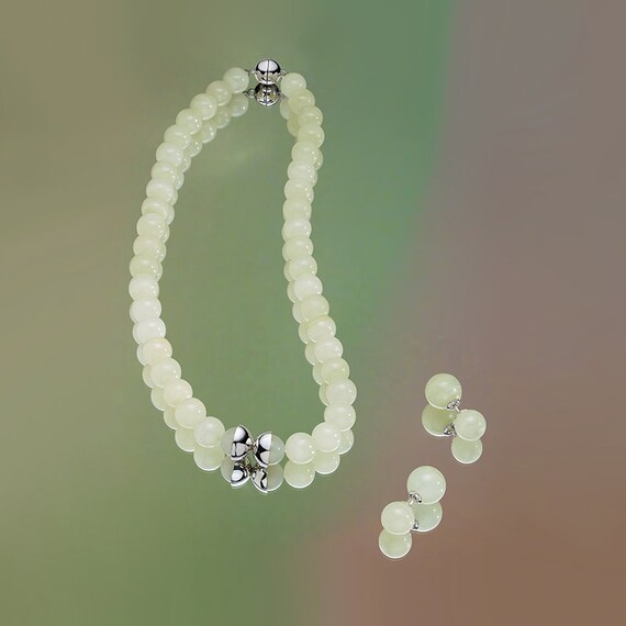 Dragon Fortune Spring Limited Edition Green Calcite Bead Necklace With New Chinese-style Mint Mambo Design