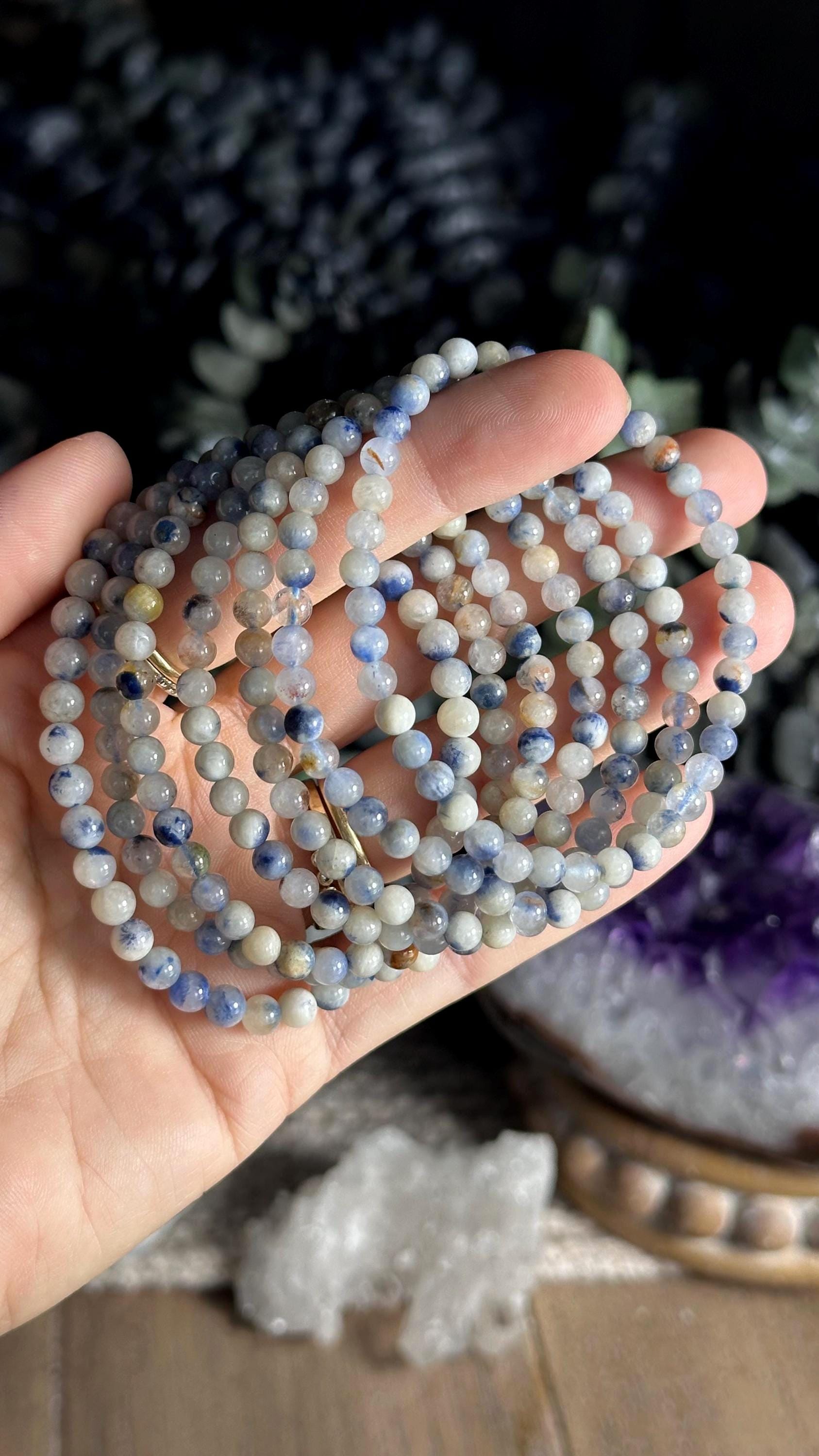 6mm Dumortierite Quartz Bracelet: Crystal Stretch Bracelet 6mm Dumortierite Quartz Bracelet: Crystal Stretch Bracelet