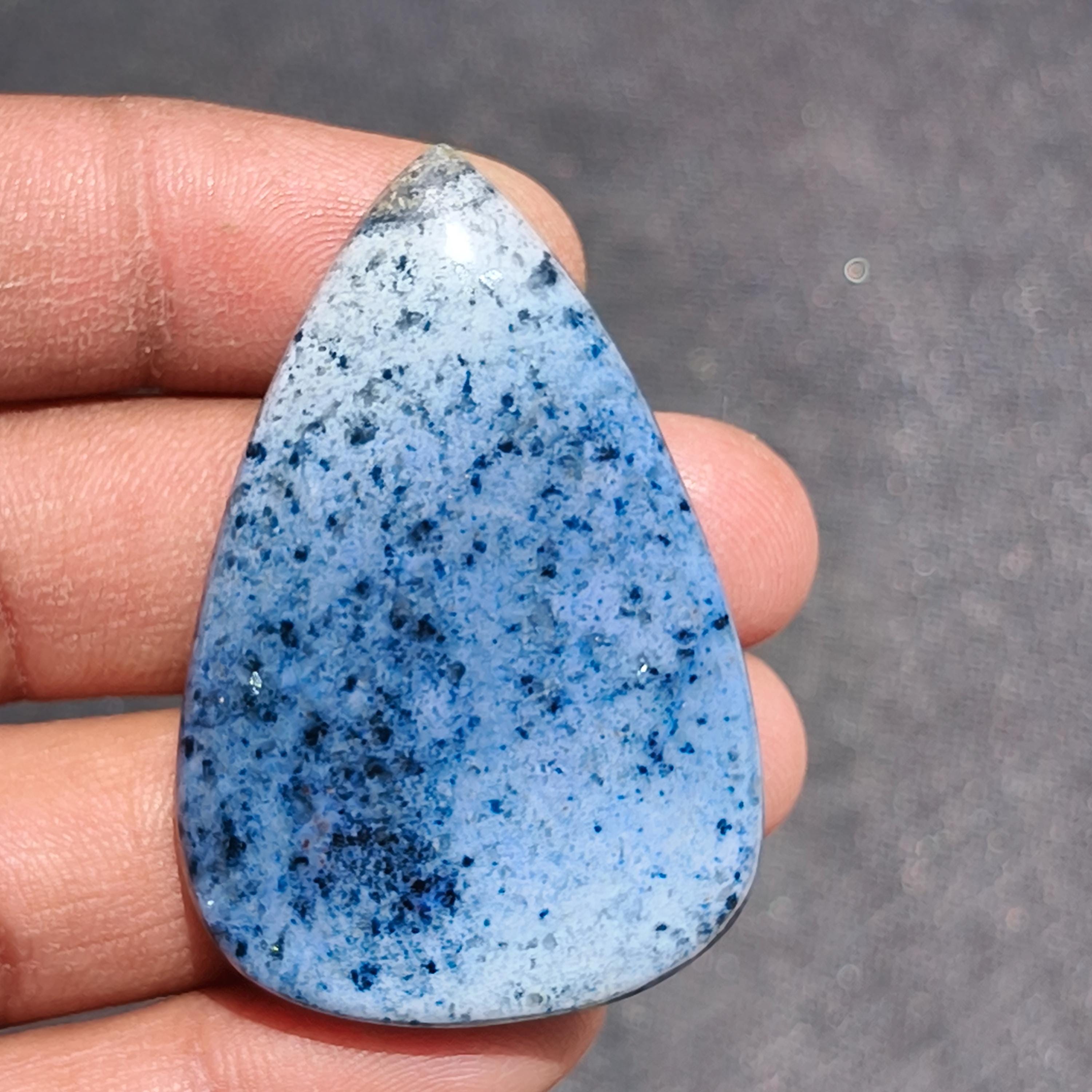 Dumortierite Quartz Cabochon, Gemstone 93cts. 49 X 32 Mm Dumortierite Quartz Cabochon, Gemstone 93cts. 49 X 32 Mm
