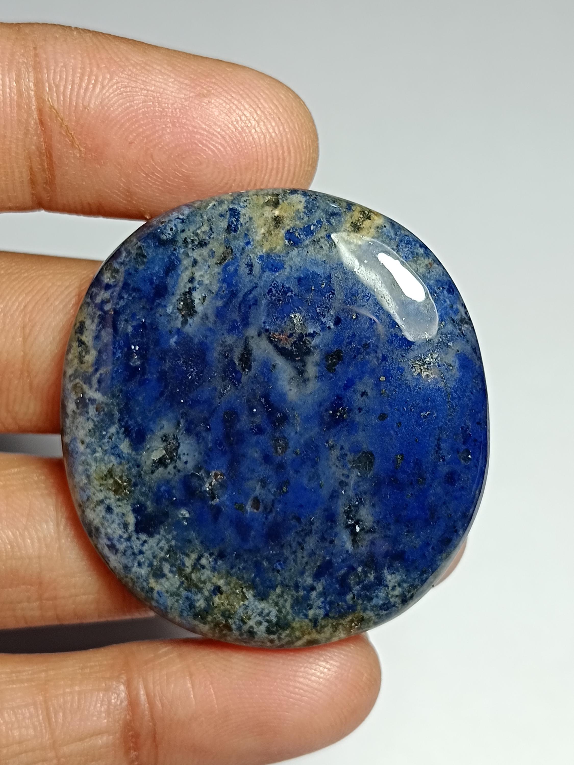 Dumortierite Quartz Cabochon Gemstone (95 Cts, 40 X 38 Mm)