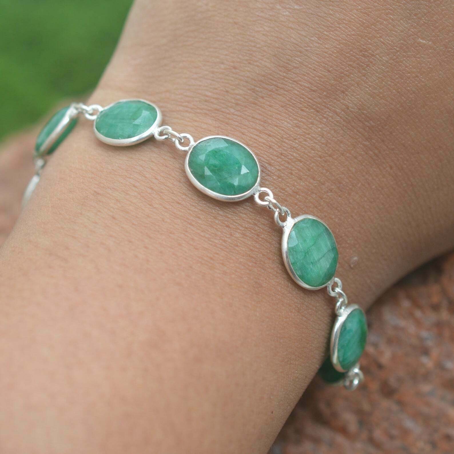 Green Emerald 925 Sterling Silver Oval Gemstone Jewelry Elegant Adjustable Bracelet Green Emerald 925 Sterling Silver Oval Gemstone Jewelry Elegant Adjustable Bracelet