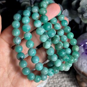High Quality Gemmy Emerald Bead Bracelet: Gemstone Stretch Bracelet  India Source