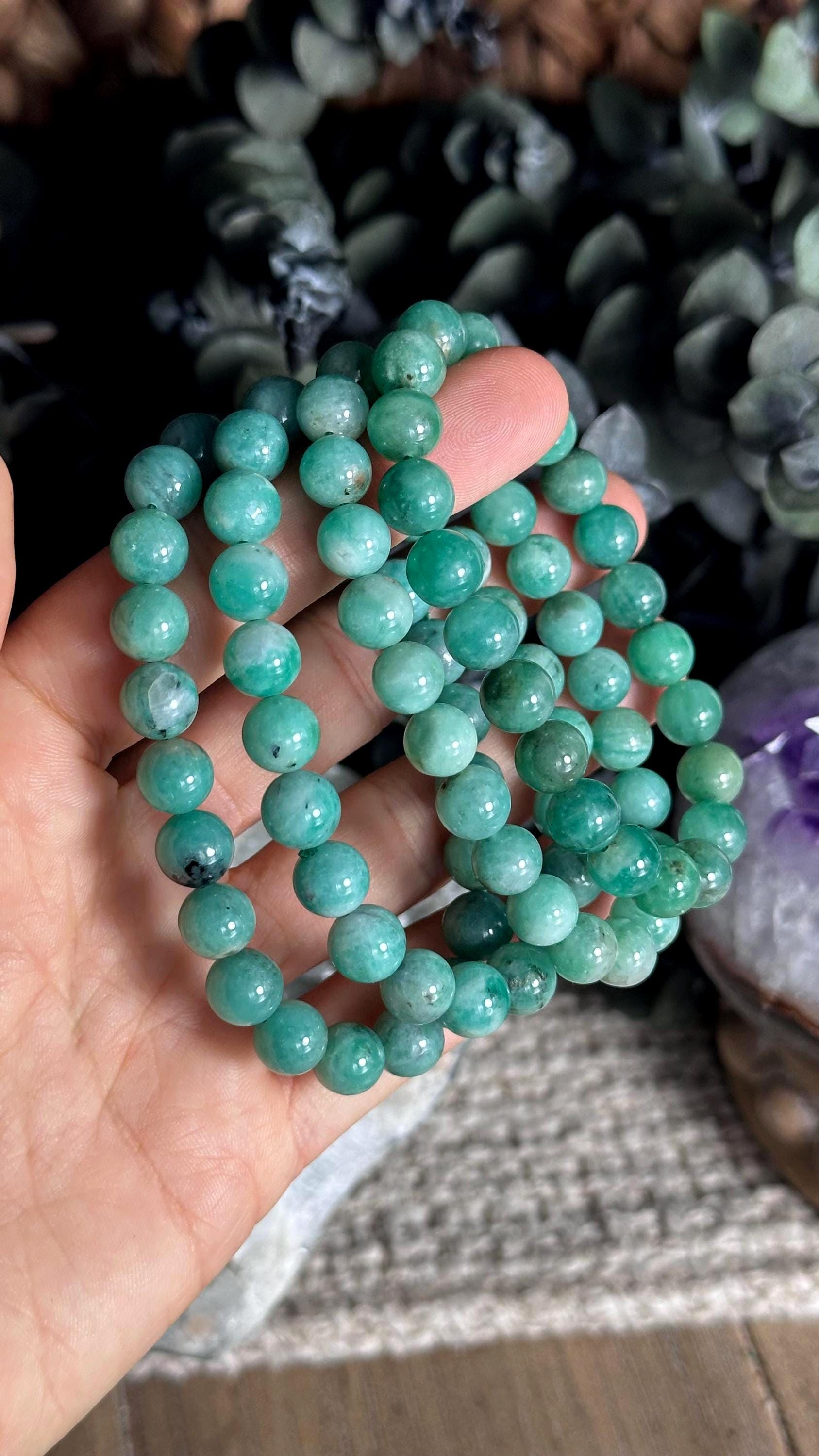 High Quality Gemmy Emerald Bead Bracelet: Gemstone Stretch Bracelet India Source