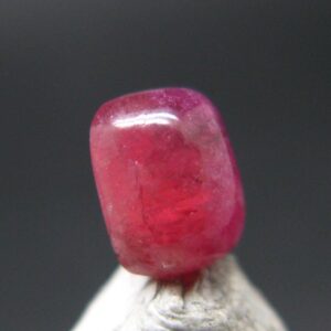 Rare Gem Bixbite Red Beryl Emerald Cabochon From Utah Usa - 1.24 Carats - 7.1x5.7 Mm