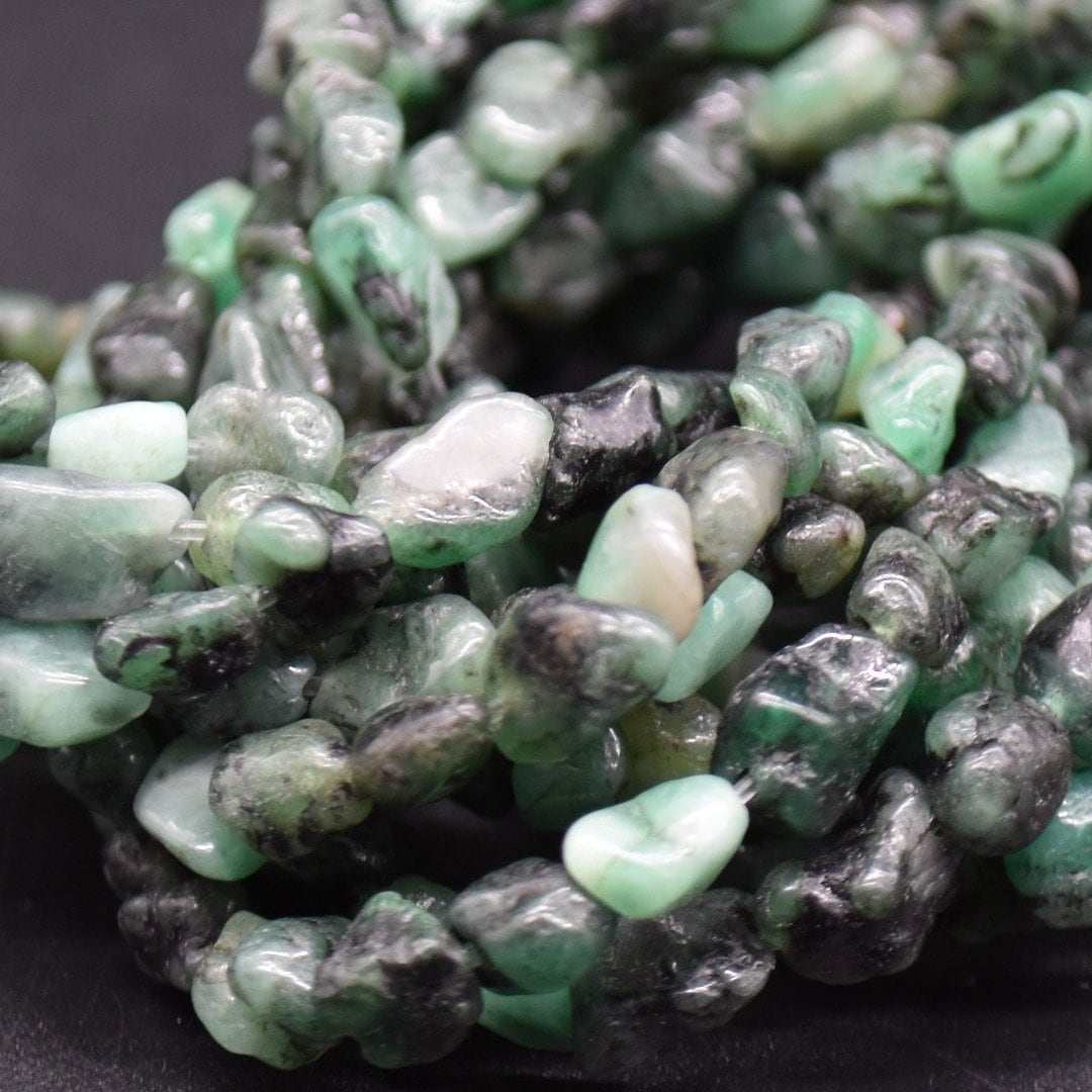 Green Emerald Crystal Gemstone Tumblestone Nugget Pebble Beads - 5mm - 8mm - 15" Strand