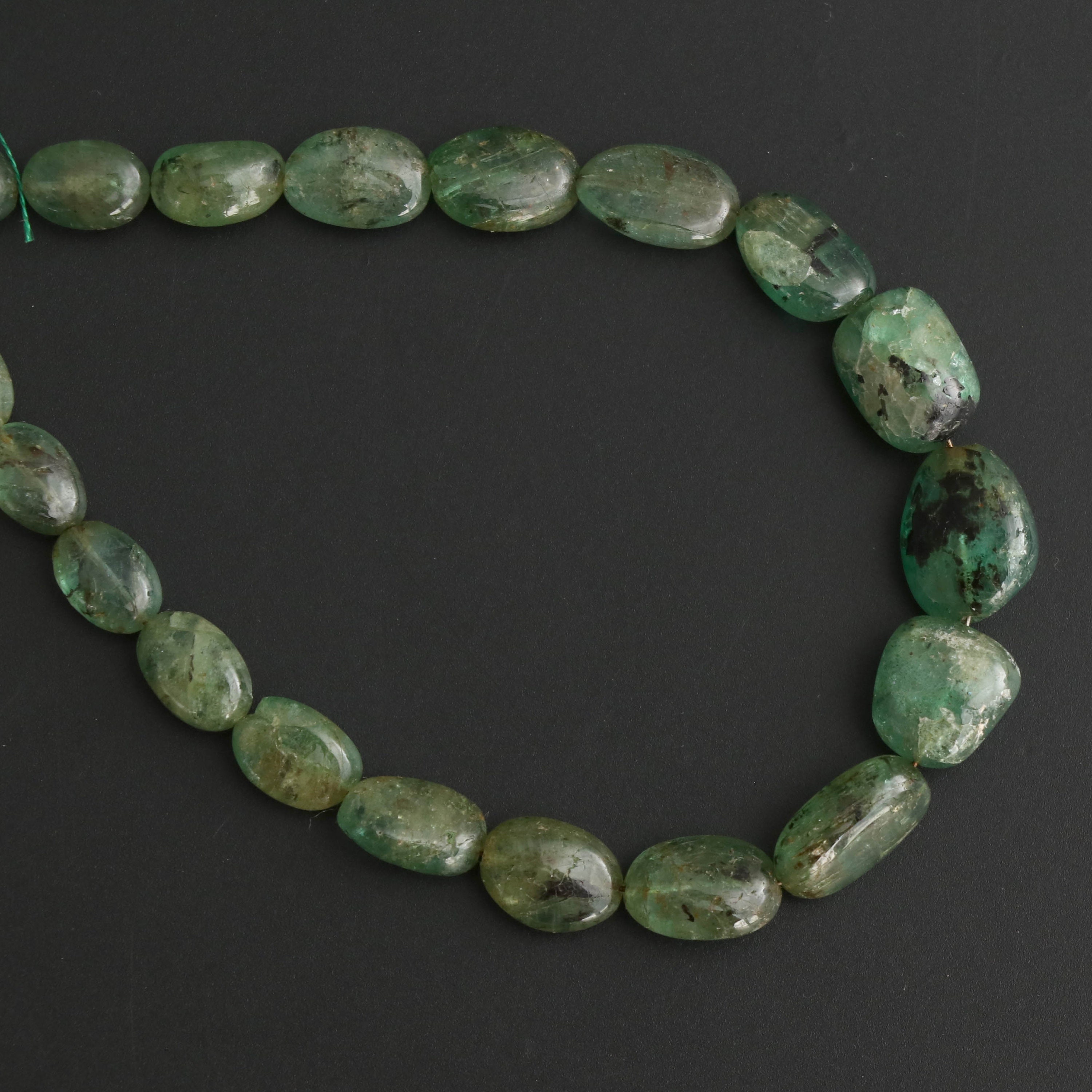 Emerald Smooth Tumble Beads, 6x8 Mm To 10x12 Mm, Green Emerald Tumble. Emerald Jewelry Making Gemstone Beads, 8 Inch Full Strand